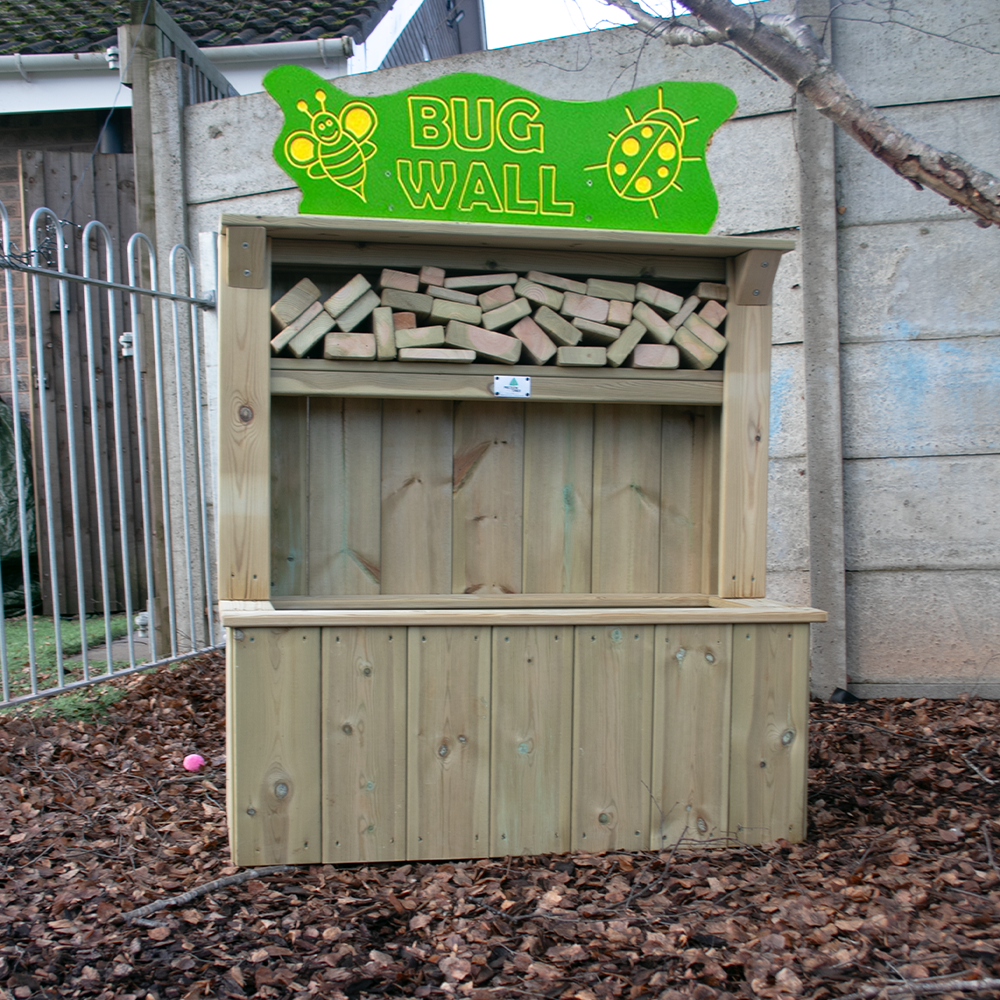Outdoor Bug Hotel Wall with Growing Planter