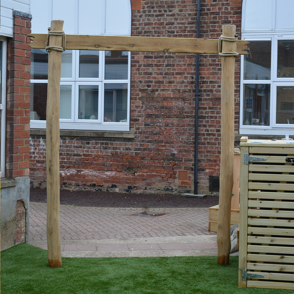 Robinia Natural Archway