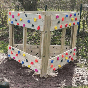 Playground Traverse climbing Wall (3 Sided)