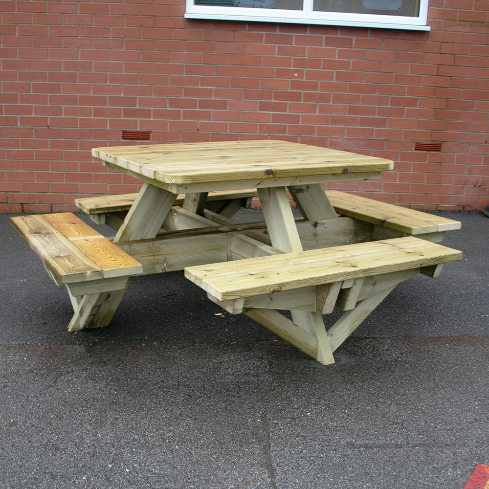 Children’s Round Picnic Bench Seating