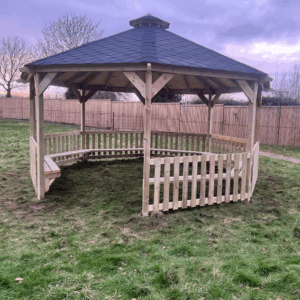 Forest Firepit Shelter (Picket Sides & Seating)