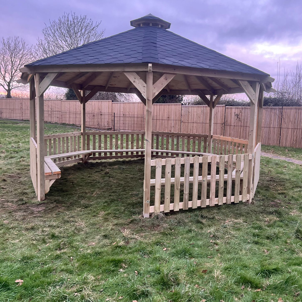 Forest Firepit Shelter (Picket Sides & Seating)