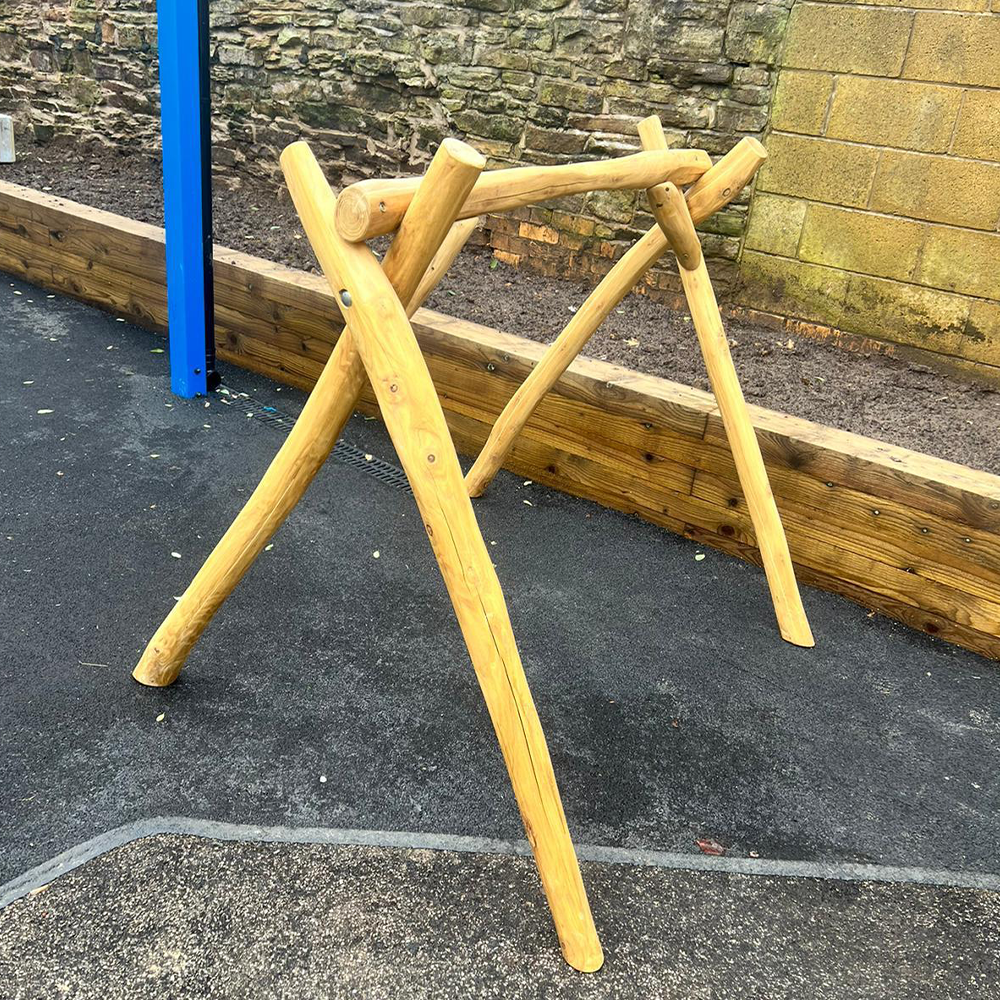 Playground Robinia Den Building