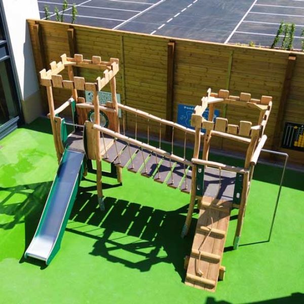 Bespoke Robinia Adventure Tower (2)