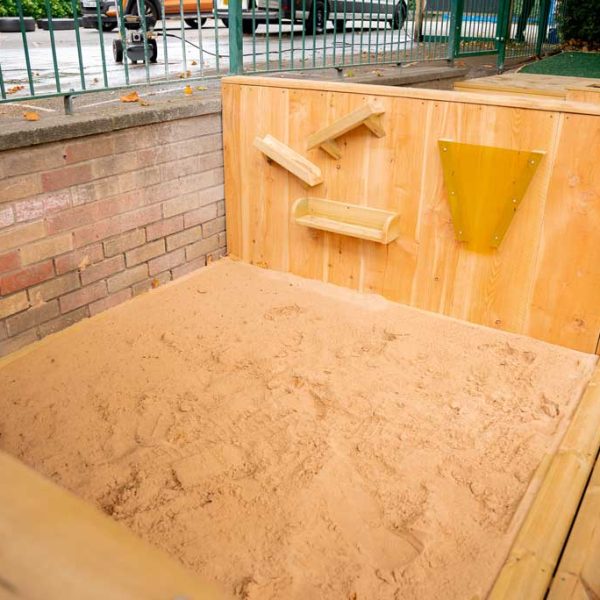 Bespoke Sand Pit Area (2)