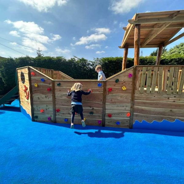 Bespoke Timber Boat Structure (2)