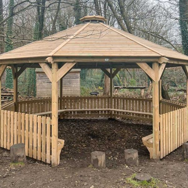 Outdoor Firepit Shelter (7)