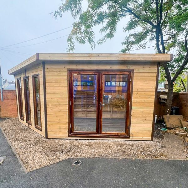 Sustainble Robinia Outdoor Classroom (4)